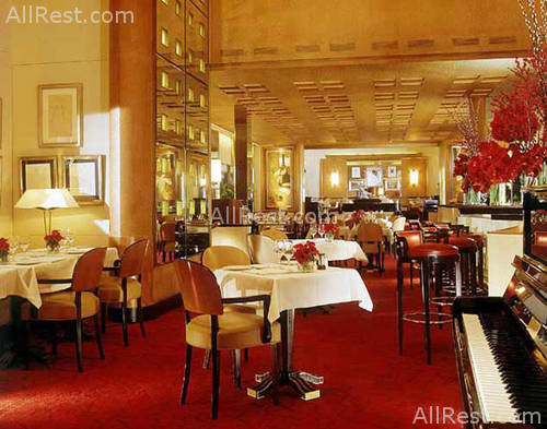 Hotel Plaza Athenee 40